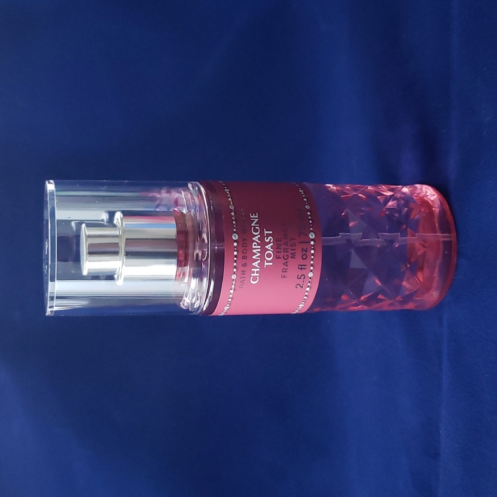 *Bath & Body Works - CHAMPAGNE TOAST Travel Size Fine Fragrance Mist